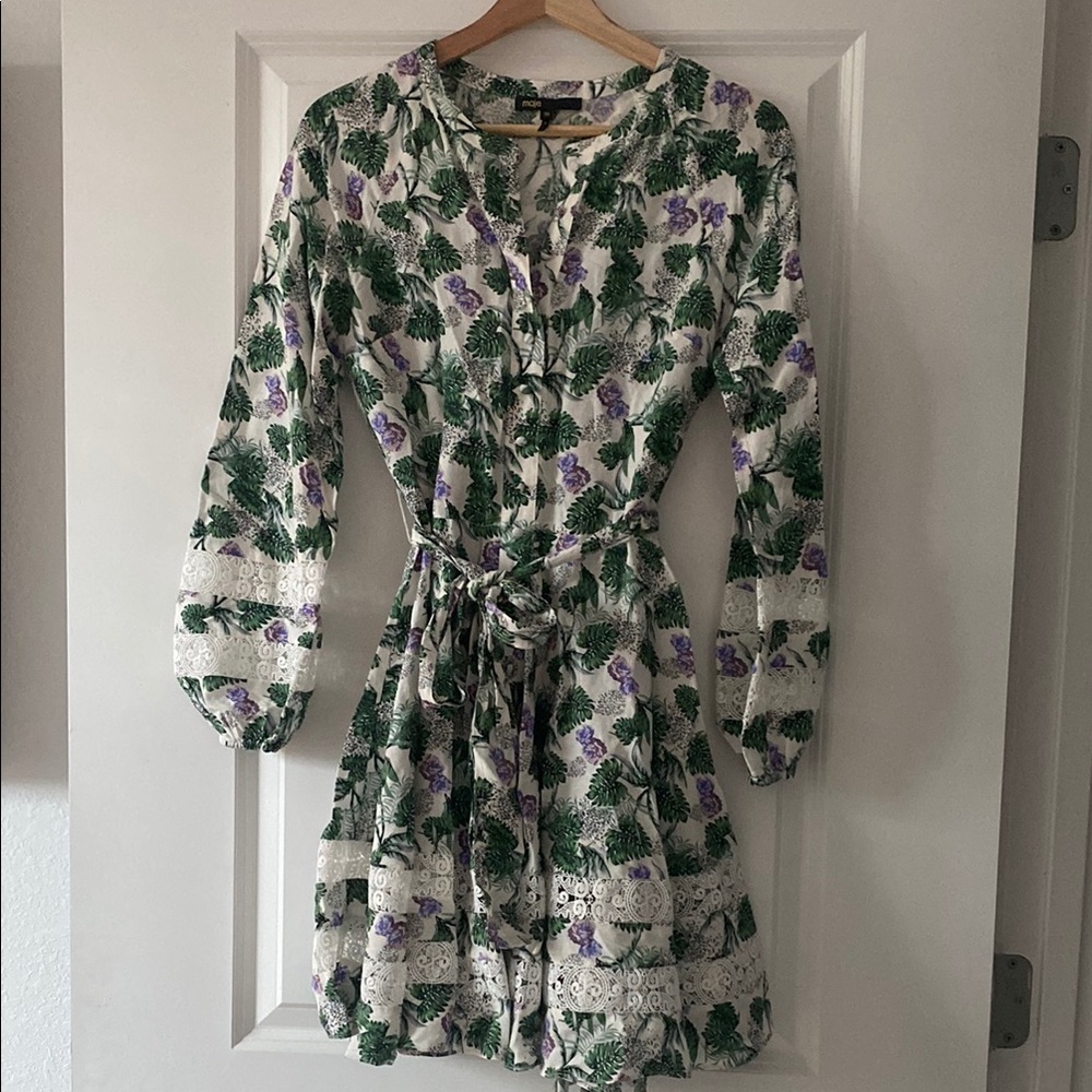 Maje White and Green Casual Sundress with V-neck and Bishop Sleeves